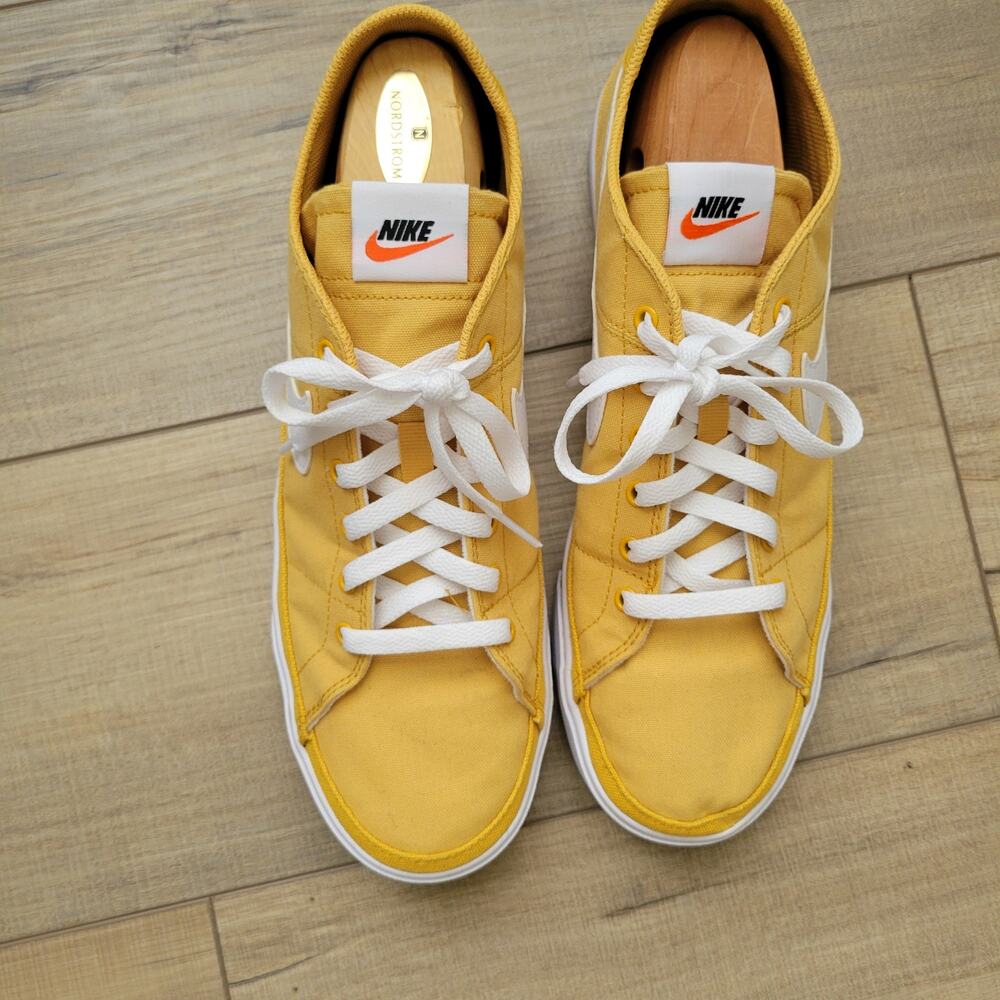 Nike Court Legacy Canvas Sanded Gold Sneakers Men Sz 11 CW6539-700 - Picture 14 of 16